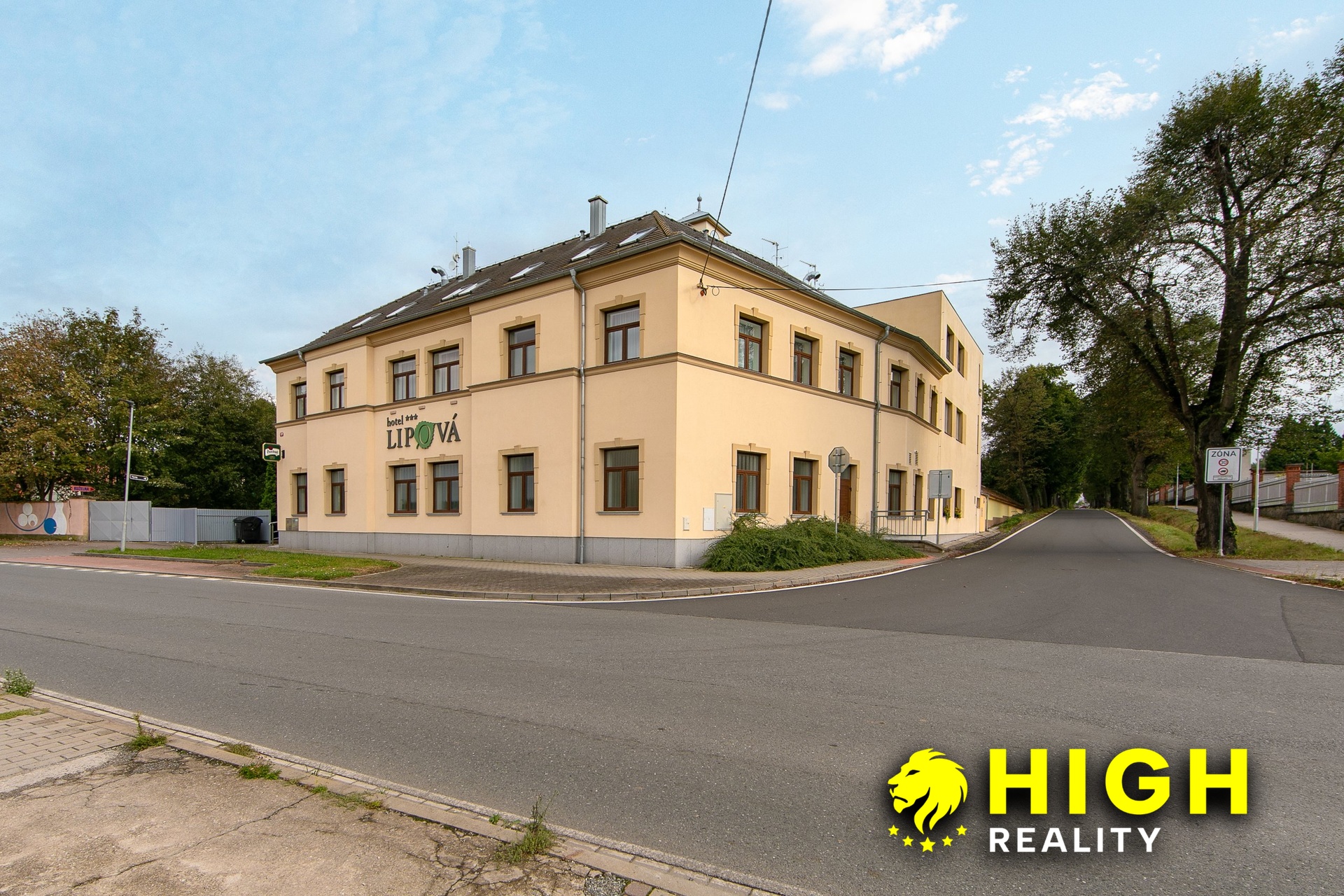 Prodej hotelu - Dobřany