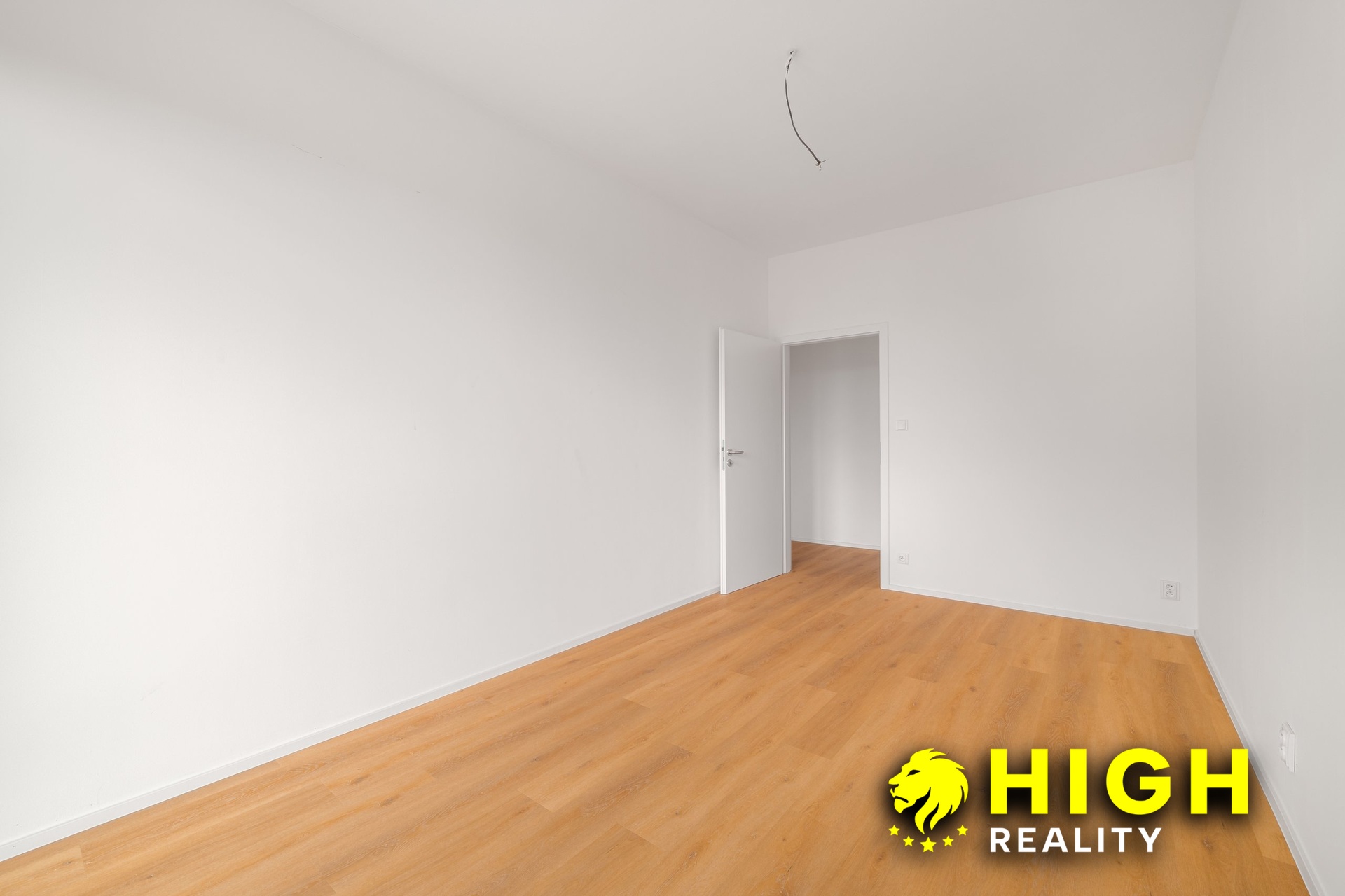 Prodej bytu 3+kk, 97 m² s balkonem- Plzeň, Skvrňany – foto 9
